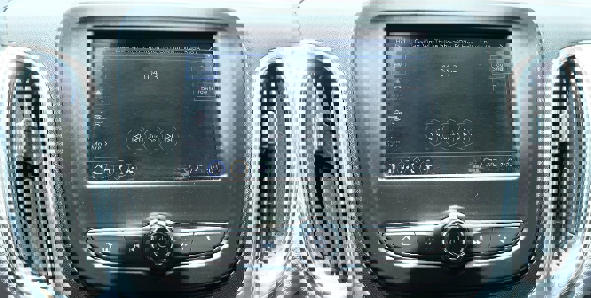 Used 2022 Chevrolet Equinox LS w/ LS Convenience Package image 45