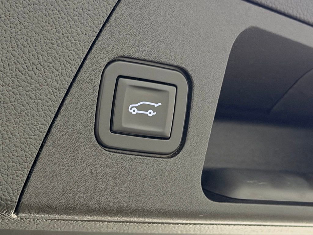 Certified 2017 Buick Envision Essence image 21