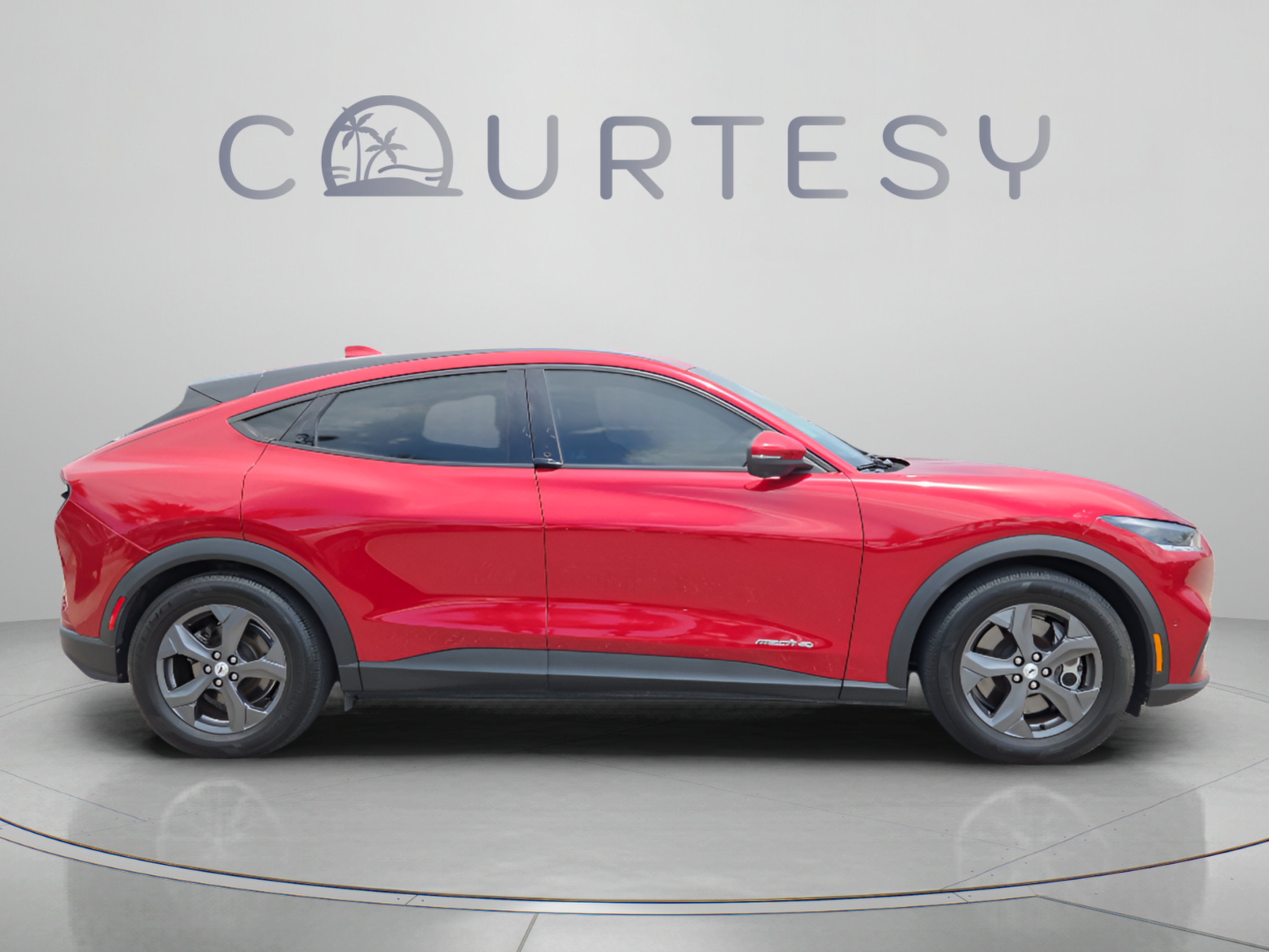 Used 2021 Ford Mustang Mach-E Select w/ Comfort/Technology Package AWD/4WD image 6