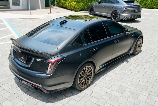 Used 2025 Cadillac CT5 V Blackwing w/ Carbon Fiber 2 Package RWD image 28