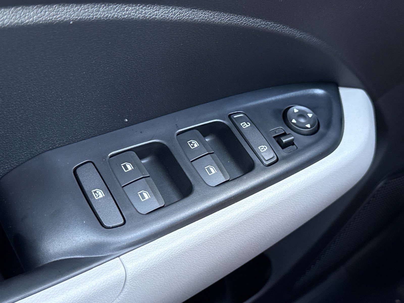 New 2026 Hyundai Venue SEL image 16