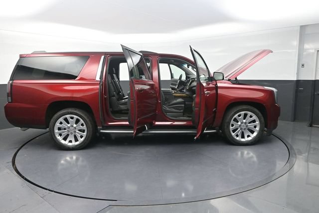Used 2016 GMC Yukon XL Denali w/ Open Road Package AWD/4WD image 40