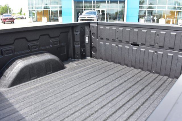 New 2026 Chevrolet Silverado 1500 LTZ w/ Technology Package AWD/4WD image 14
