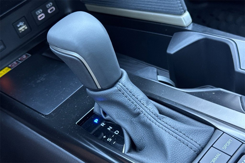 New 2026 Toyota Camry SE image 23