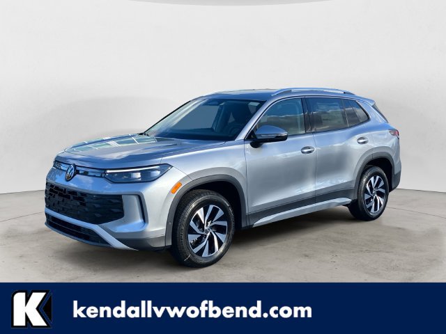 Certified 2025 Volkswagen Tiguan S AWD/4WD image 1