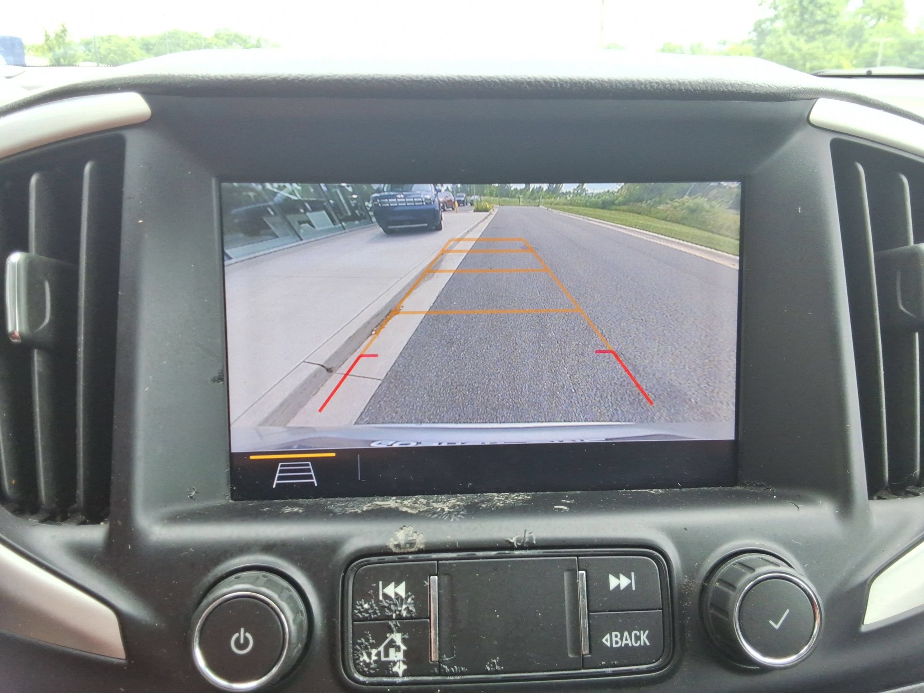 Used 2020 GMC Terrain SLT FWD image 16