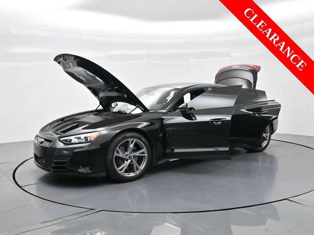 Used 2023 Audi e-tron GT Premium Plus w/ Executive Package image 33