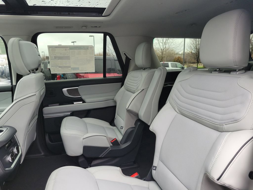 New 2026 Ford Expedition Platinum AWD/4WD image 36