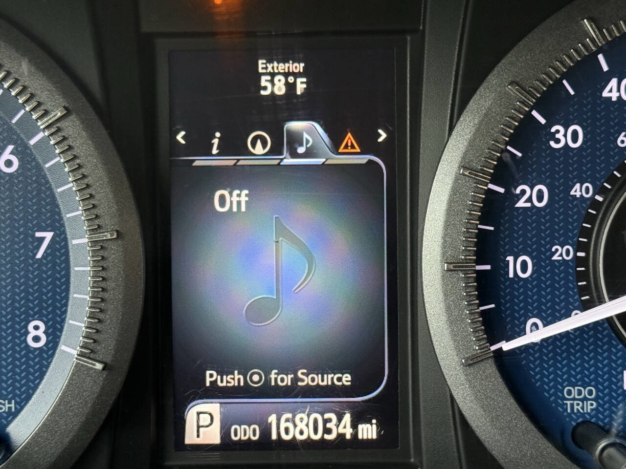 Used 2016 Toyota Sienna XLE Premium FWD image 21