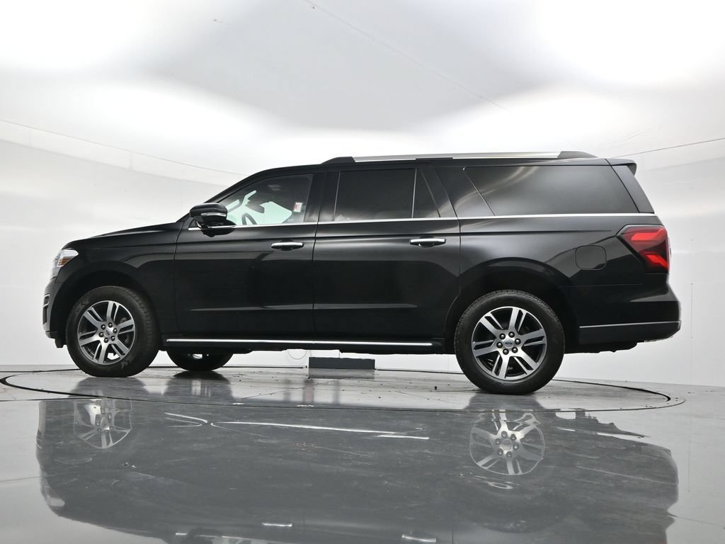 Used 2022 Ford Expedition Max Limited AWD/4WD image 55