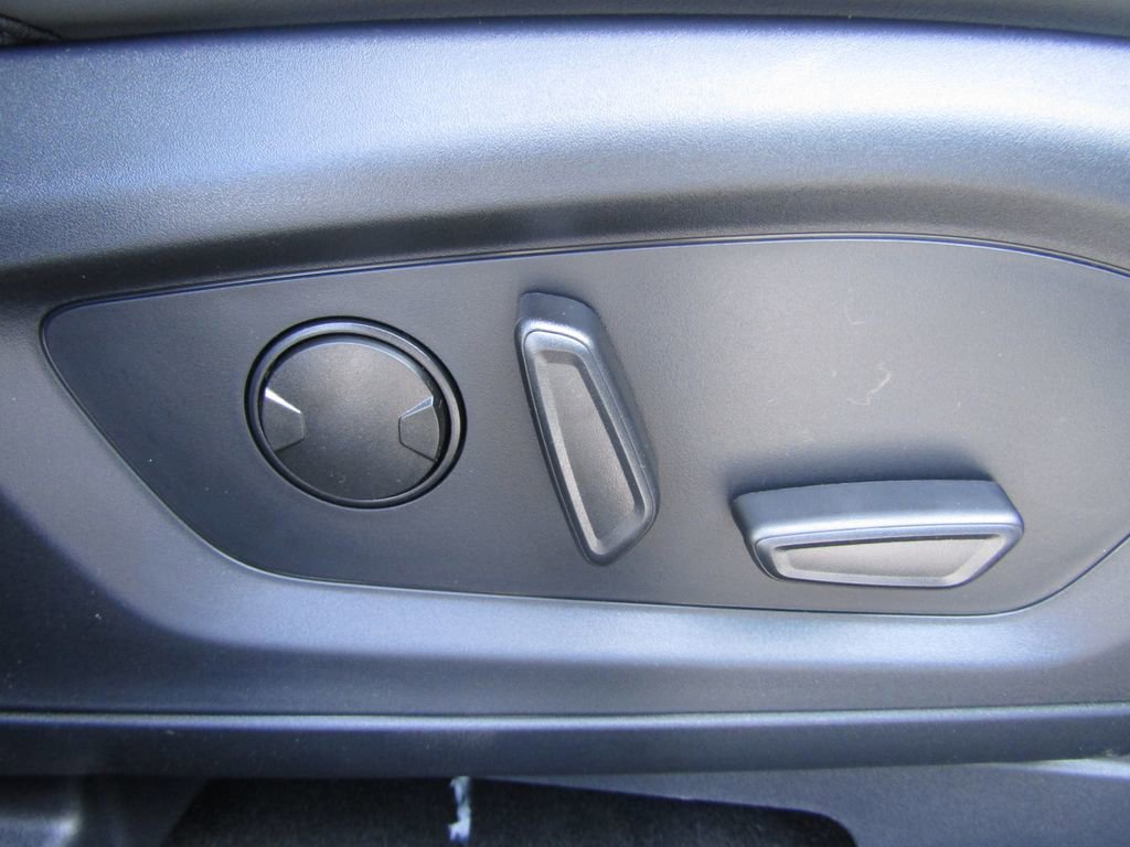 New 2026 Ford Explorer Active image 32