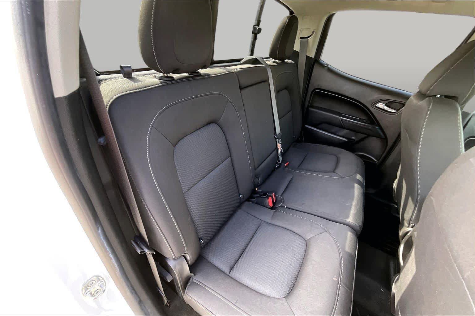 Used 2018 Chevrolet Colorado LT w/ LT Convenience Package AWD/4WD image 18