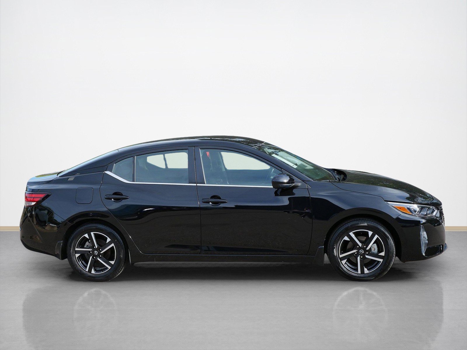 Certified 2025 Nissan Sentra SV w/ All-Weather Package FWD image 6