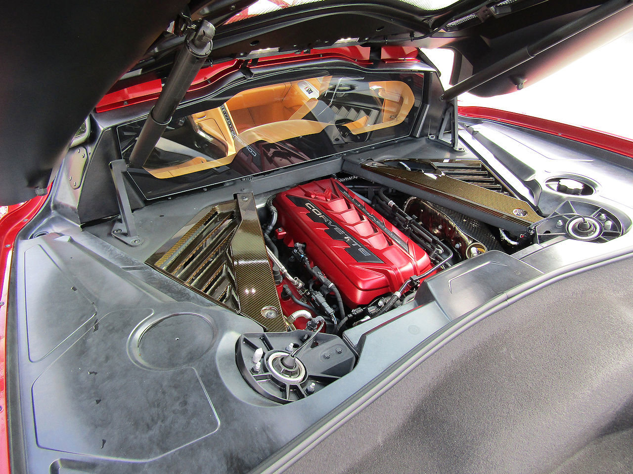Used 2021 Chevrolet Corvette Stingray Premium Cpe w/ Z51 Performance Package RWD image 19