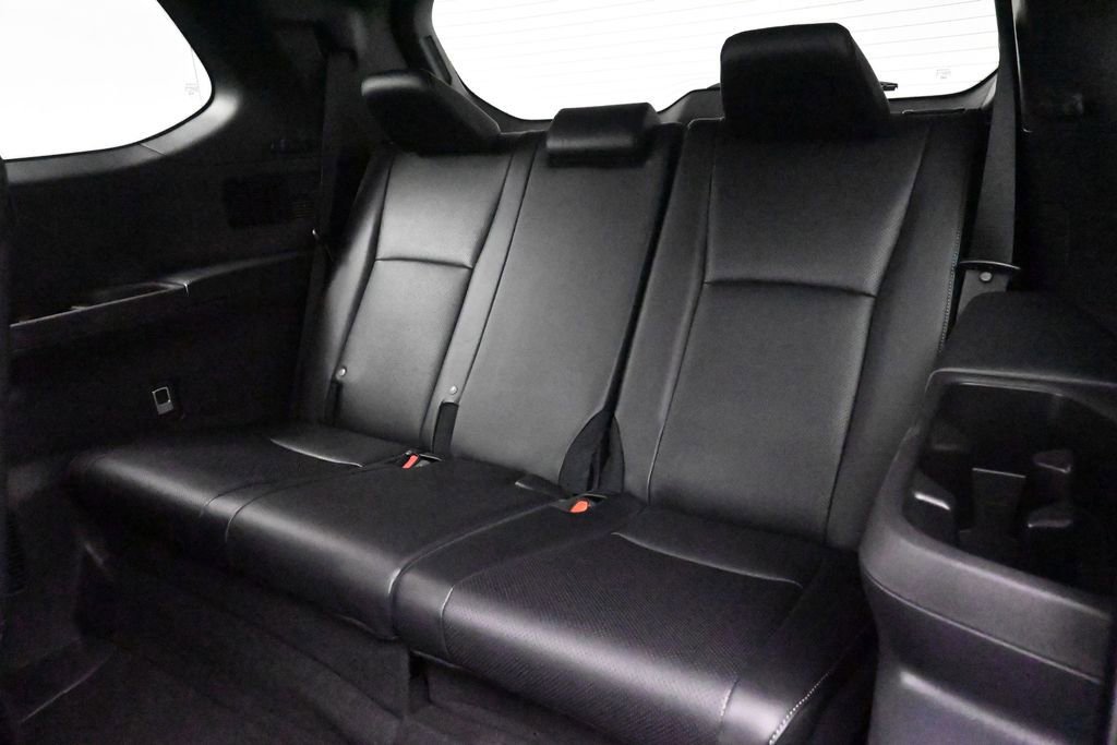 Used 2024 Toyota Grand Highlander AWD Hybrid image 21