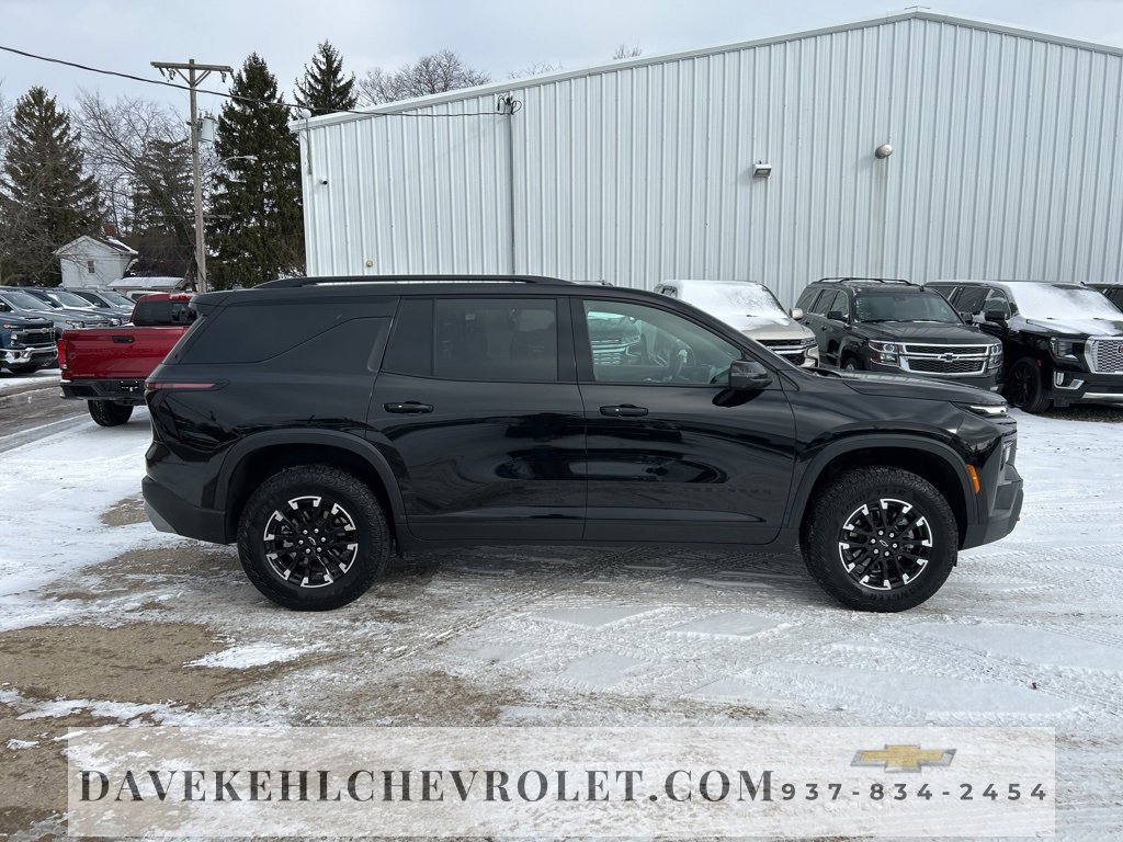 Used 2025 Chevrolet Traverse Z71 w/ Driver Confidence Package image 6