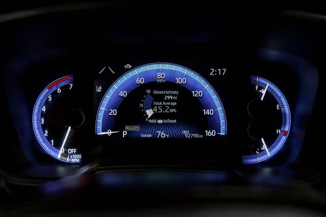 Used 2020 Toyota Corolla LE FWD image 20