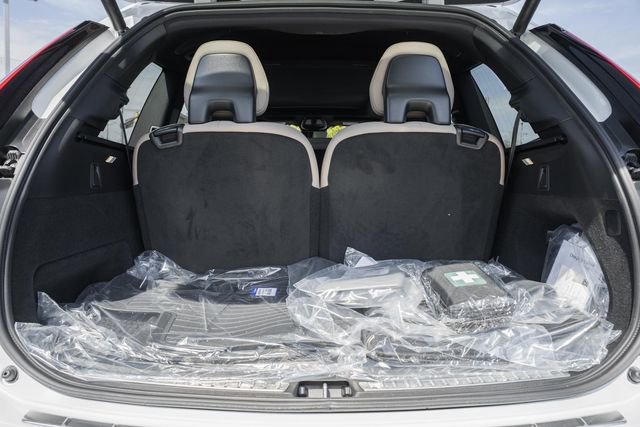 New 2026 Volvo XC90 T8 Plus w/ Protection Package Premier image 10