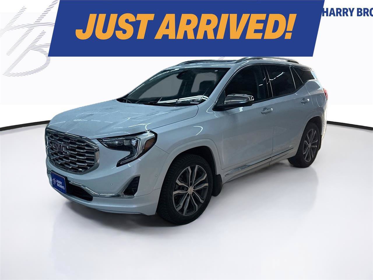 Used 2020 GMC Terrain Denali w/ Denali Premium Package AWD/4WD image 1
