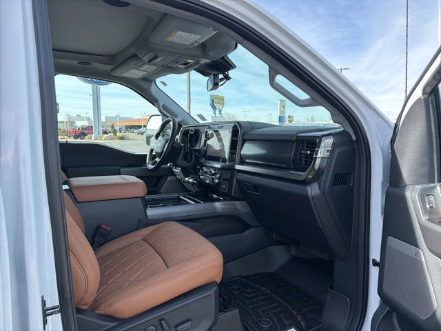 New 2026 Ford F250 Lariat w/ Black Appearance Package image 86