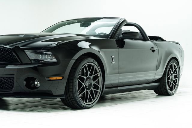 Used 2012 Ford Mustang Shelby GT500 w/ Electronics Pkg RWD image 9