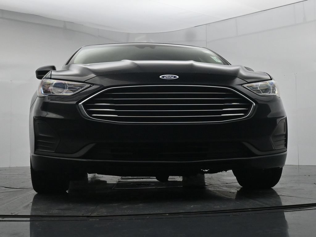 Used 2020 Ford Fusion SE FWD image 33