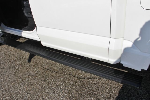 Used 2025 Ford F150 Platinum AWD/4WD image 15