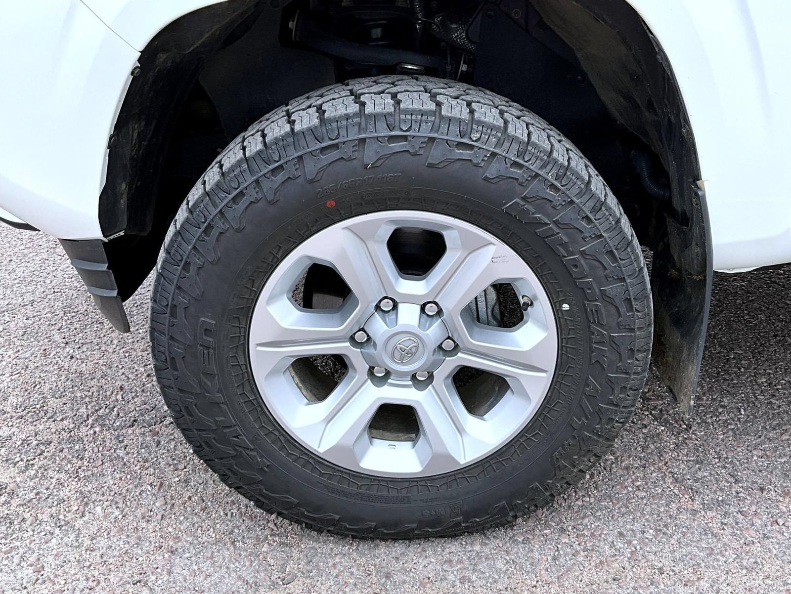 Used 2022 Toyota Tacoma SR AWD/4WD image 22
