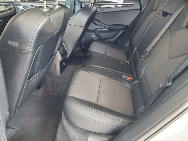 Used 2024 Porsche Macan S AWD/4WD image 15