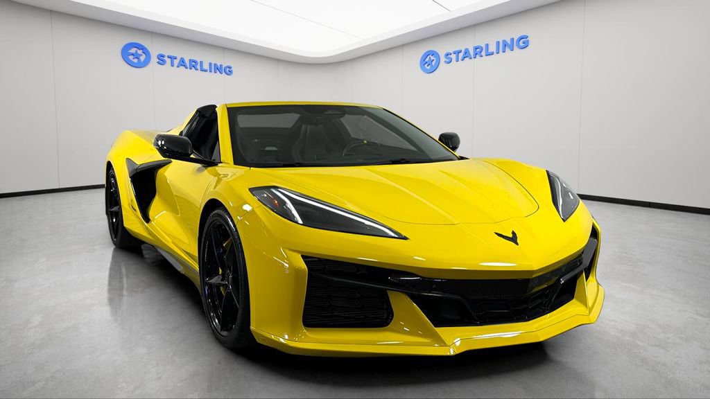 Used 2025 Chevrolet Corvette E-Ray w/ Stealth Interior Trim Package image 33