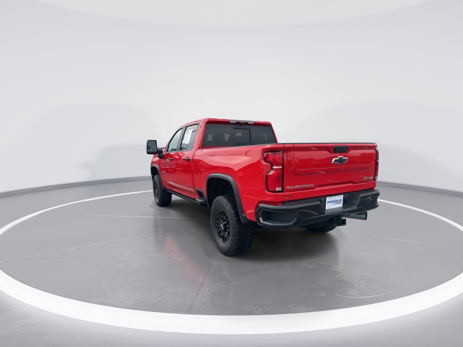 Used 2024 Chevrolet Silverado 2500 ZR2 w/ Technology Package AWD/4WD image 7