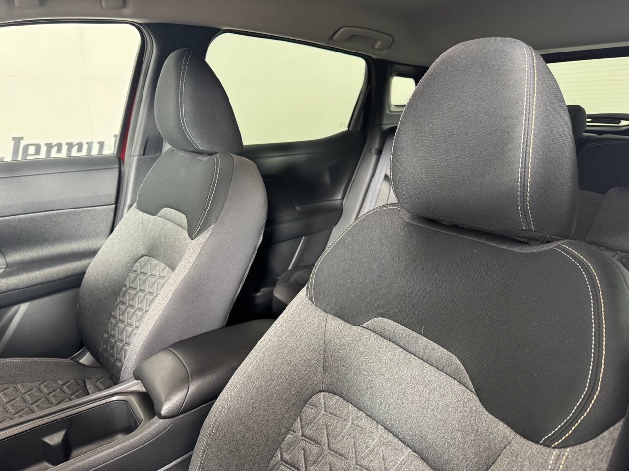 Used 2026 Nissan Kicks SV FWD image 10