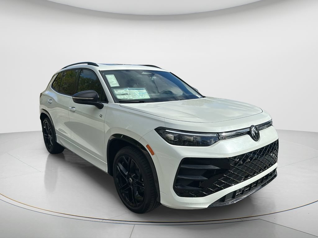 New 2026 Volkswagen Tiguan SE R-Line FWD image 7