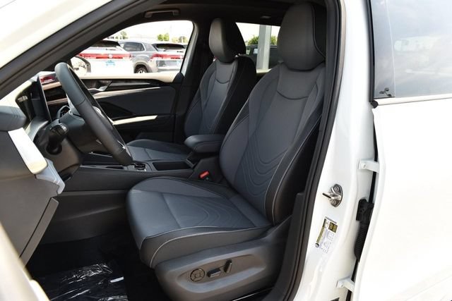 New 2026 Volkswagen Tiguan SE R-Line AWD/4WD image 19