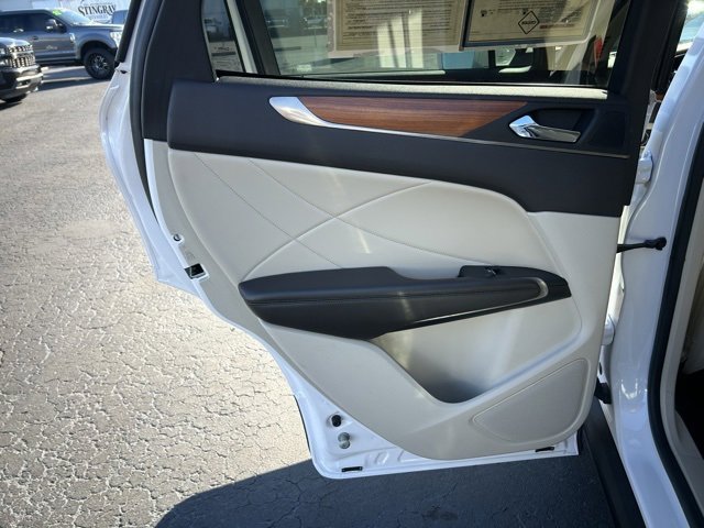 Used 2018 Lincoln MKC Select w/ Select Plus Package image 13