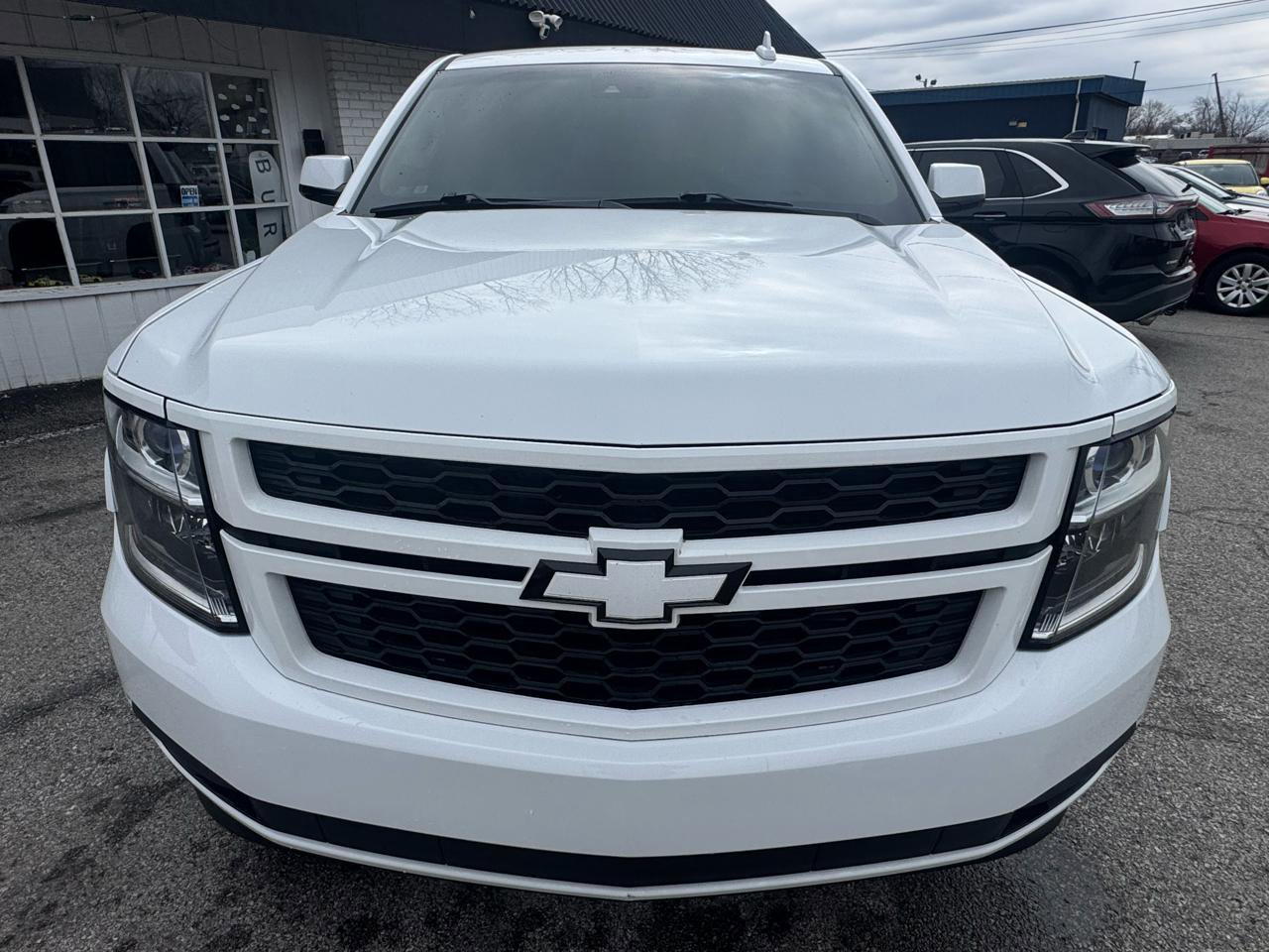 Used 2017 Chevrolet Tahoe LS w/ Enhanced Driver Alert Package AWD/4WD image 9