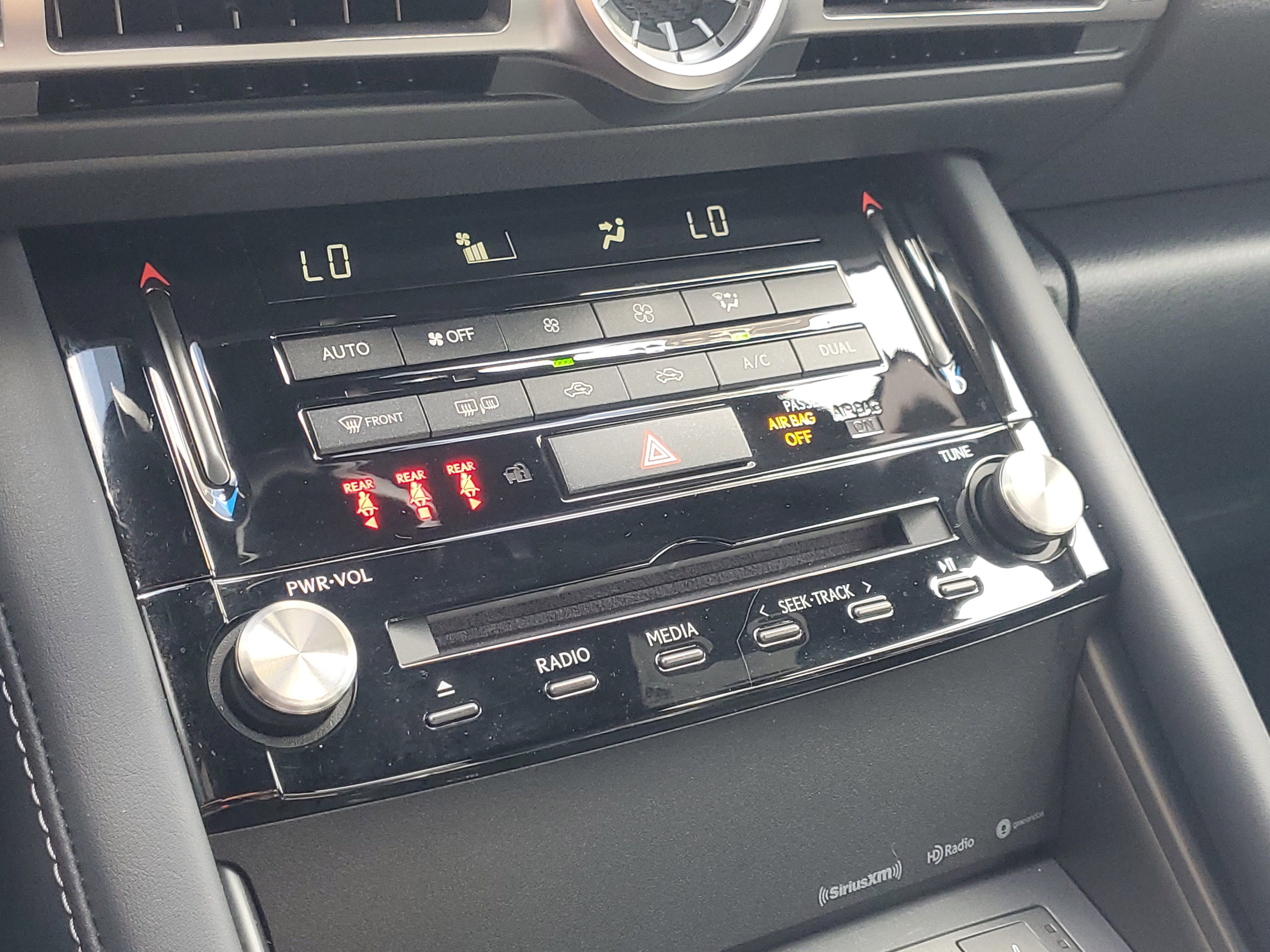 Used 2022 Lexus IS 300 w/ Premium Package image 27