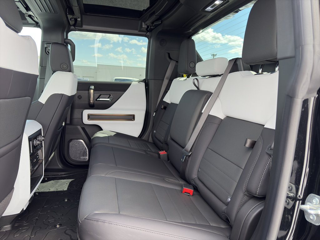 New 2025 GMC Hummer EV 3X AWD/4WD image 35