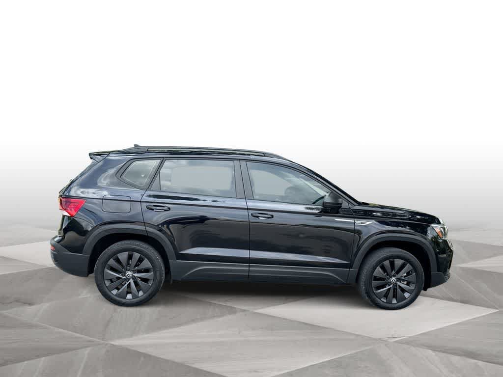 Certified 2024 Volkswagen Taos S FWD image 9