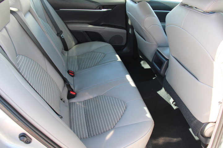 Used 2021 Toyota Camry SE image 17