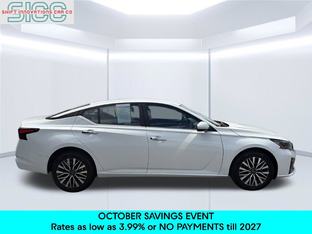 Used 2023 Nissan Altima 2.5 SV AWD/4WD image 7