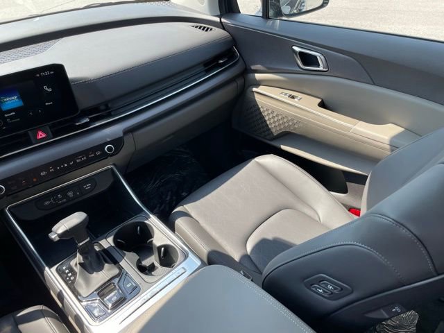 New 2026 Kia Carnival EX image 24