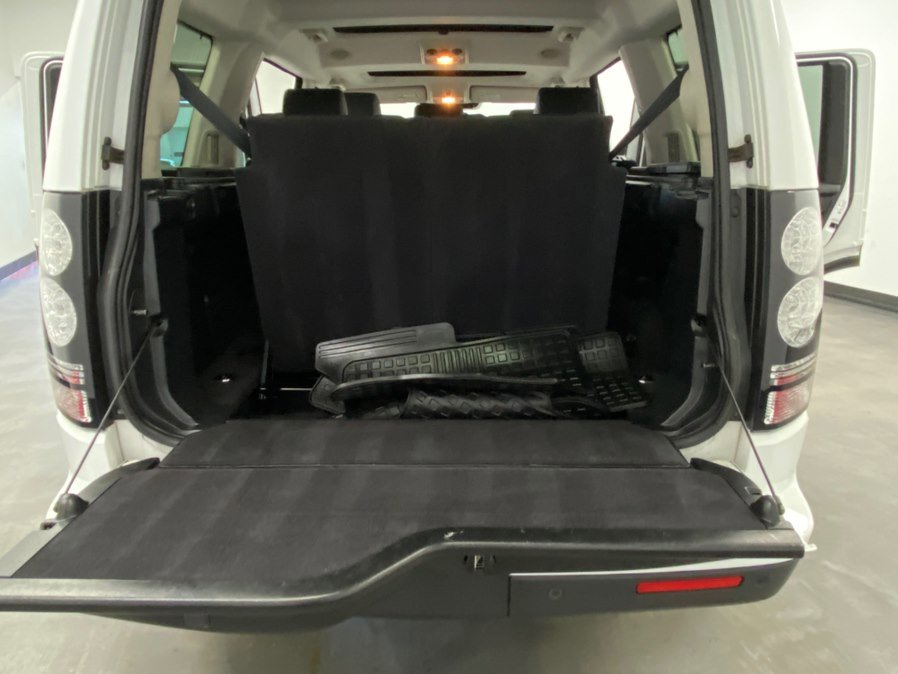 Used 2016 Land Rover LR4 HSE AWD/4WD image 49