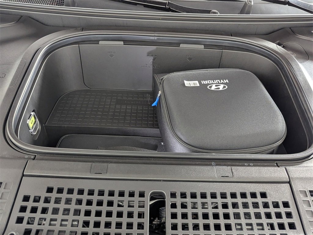 New 2026 Hyundai Ioniq 9 SEL image 10