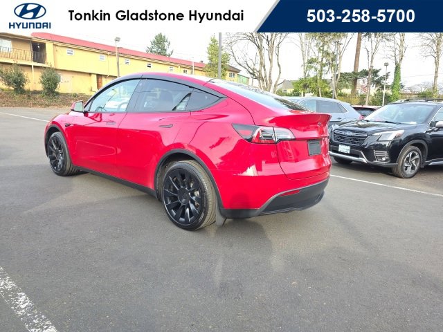 Used 2022 Tesla Model Y Long Range image 7