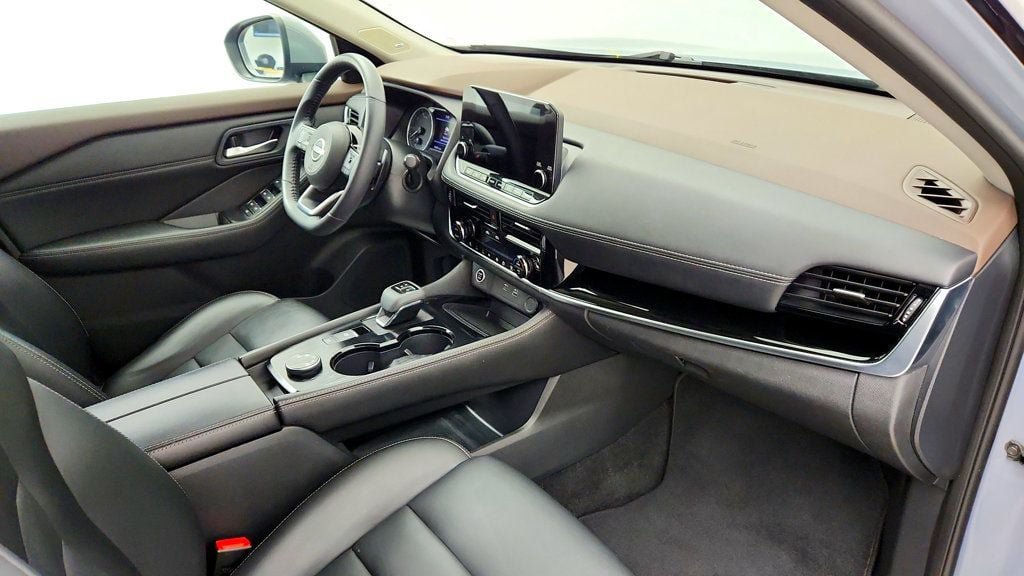 Used 2023 Nissan Rogue SL w/ SL Premium Package AWD/4WD image 24