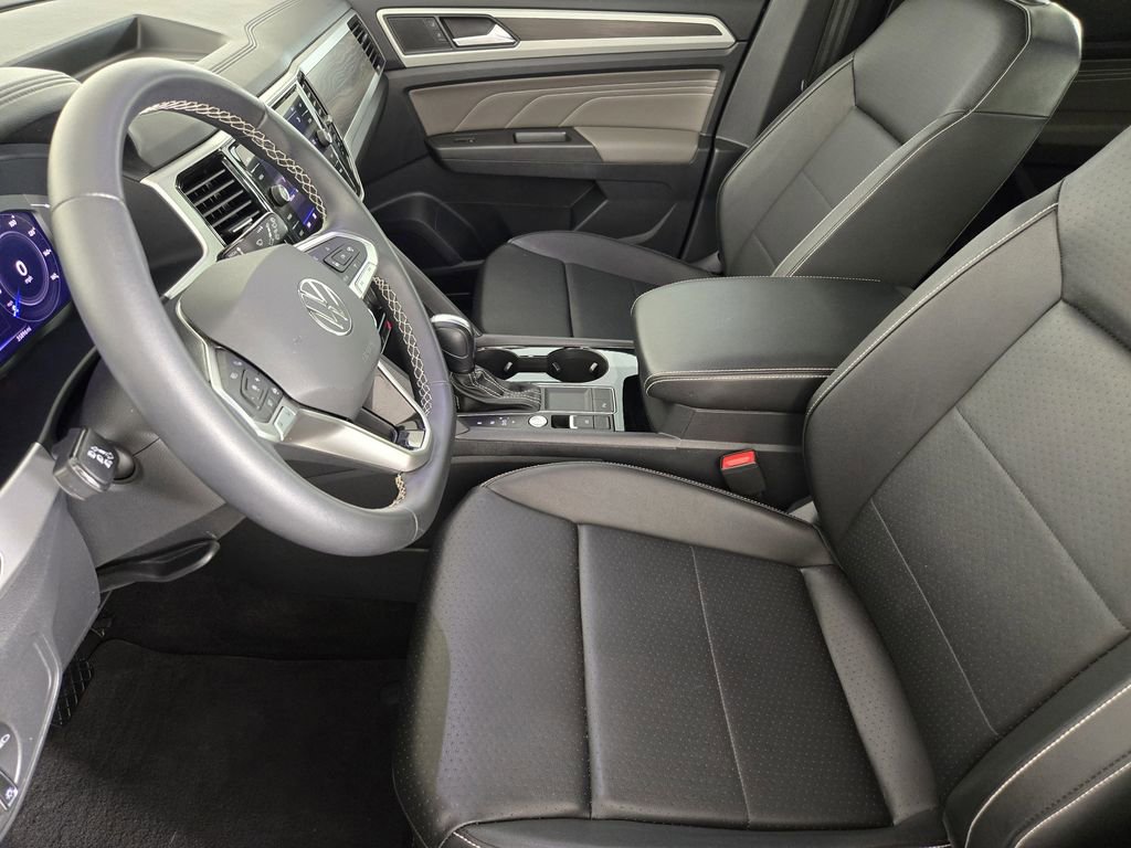 Used 2023 Volkswagen Atlas SE FWD image 14