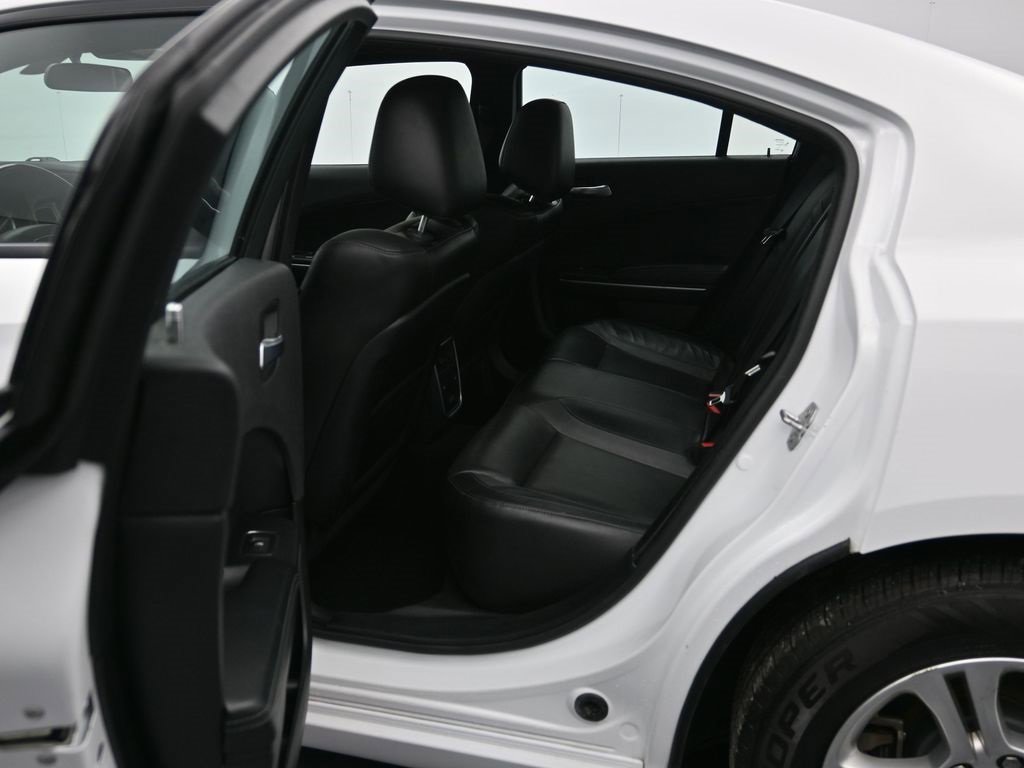 Used 2022 Dodge Charger SXT w/ Leather Interior Group image 21