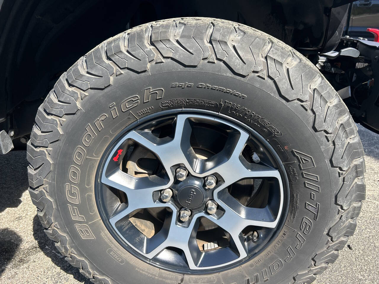 Used 2019 Jeep Wrangler Rubicon w/ Steel Bumper Group AWD/4WD image 26