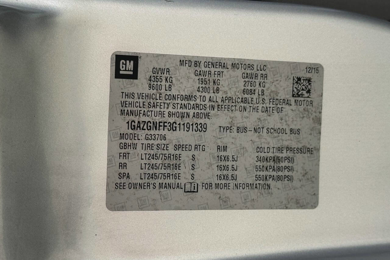 Used 2016 Chevrolet Express 3500 LS image 20